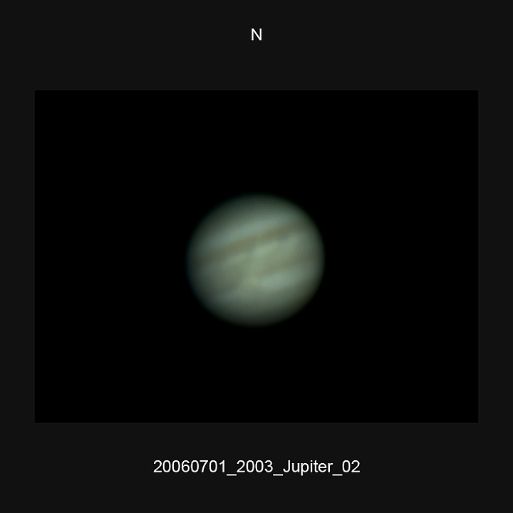 20060701_2003_Jupiter_02.JPG -   Newton d 309,5 / af 5730 (Barlow) & 4-hole-mask Phillips 740K UV-IR-Cut filter 640x480 AVI-750 (15 frames/s) Giotto, A-PS-CS3  